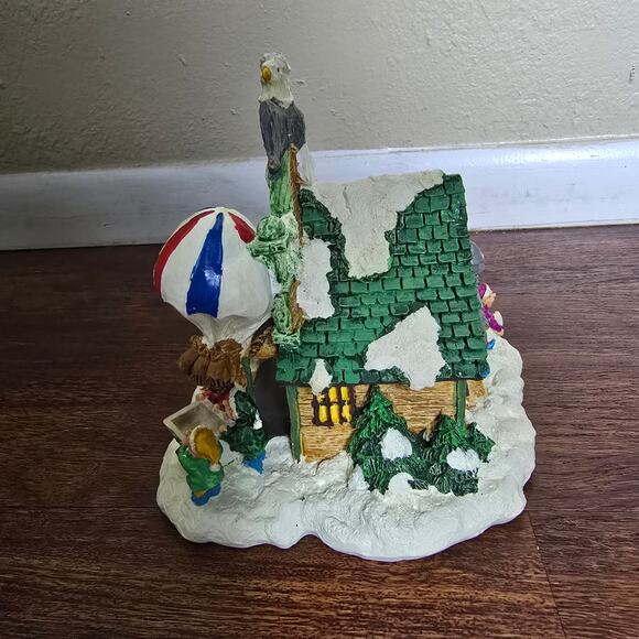 Vintage Santa's Town at the North Pole Christmas Village Post Office in Box - Picture 7 of 9